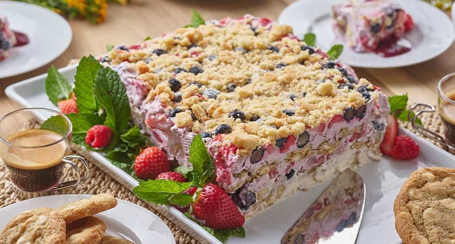 Recipes: Ice Box Cake with Berries and Mascarpone Whipped Cream