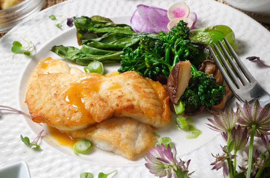 Pan-Roasted Flounder with Soy, Ginger, and Honey Sauce