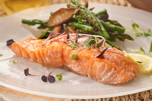Baked Salmon with Lemon, Shiitakes, and Asparagus